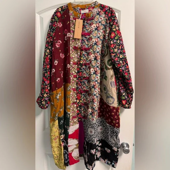 Luan Zai Jiang Nan women’s Floral Patchwork overcoat Asian housecoat Sz Med - Picture 2 of 9